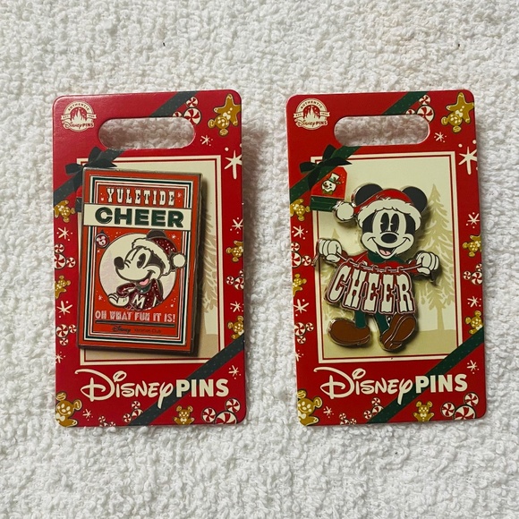 Disney Parks DVC Lot of 2 Mickey Christmas Pins Yuletide Holiday Cheer NWT - Picture 1 of 7
